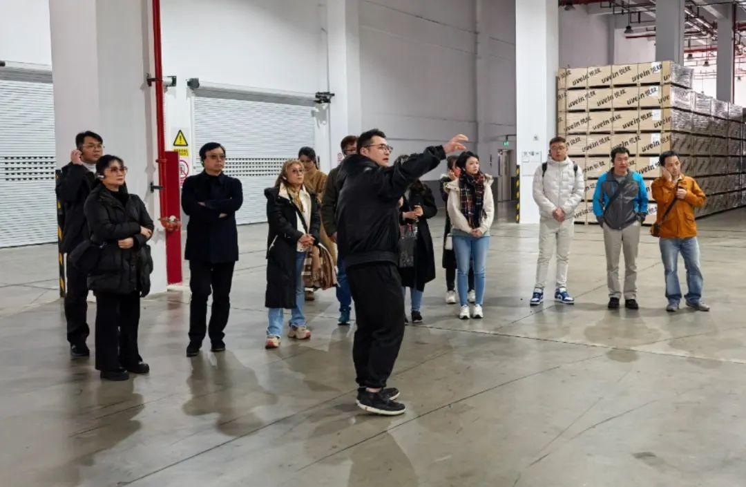 臺(tái)灣客戶來訪，〈哪吒 2〉助力，共鑒原創(chuàng)輝煌